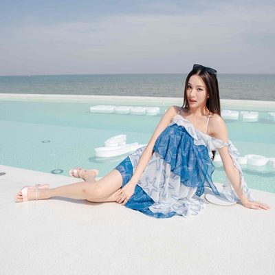 “เซเลปและอินฟูเอนเซอร์ อวดความสวยสดใส ในงาน lyn around Beachside Blast เปิดตัว Spring 2024 Collection”