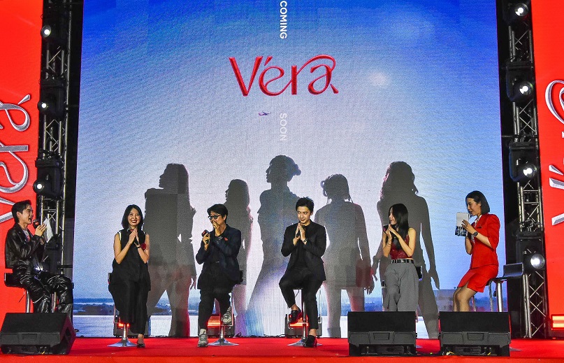 แอร์เอเชีย เปิดตัว T-POP น้องใหม่ “Véra (เว-ร่า) 5 สาวนางฟ้า อยากรู้ว่า “เวลา” สำคัญเพียงใด