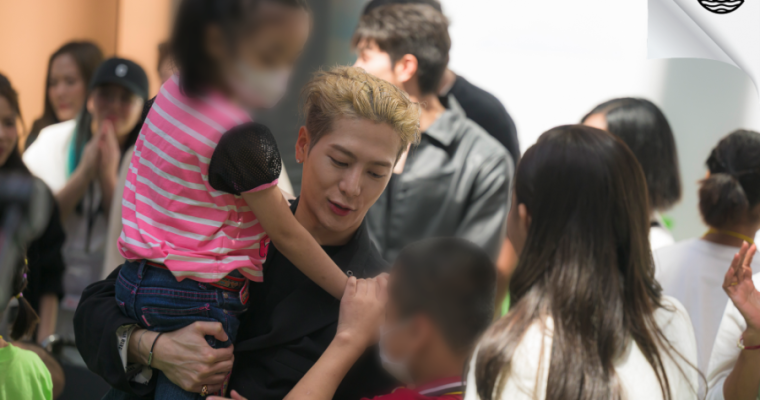 น้ำดื่ม C2 (ซีทรู) เดินหน้ารักษ์โลกอย่างต่อเนื่อง จับมือ “แจ็คสัน หวัง” ส่งต่อความใสสะอาด สู่น้ำดื่มสะอาดเพื่อชุมชนและผู้ด้อยโอกาส