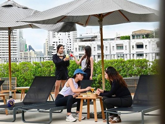 “SWEAT & FREEZE”  เติมเต็มชีวิตด้วยการวิ่งยามเช้า แล้วผ่อนคลายด้วยความเย็นสุดขั้ว ณ ใจกลางย่านทองหล่อกับ โรงแรมมาดี ไปดี กรุงเทพ ออโตกราฟ คอลเล็คชั่นและ IWELTY