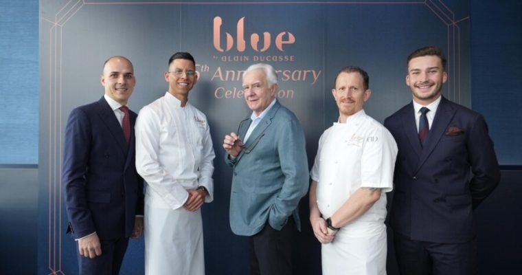 Blue by Alain Ducasse ฉลองครบรอบ 6 ปี เปิดบ้านต้อนรับเชฟระดับตำนาน ‘Alain Ducasse’ พร้อมเสิร์ฟเมนูพิเศษ Découverte โดยเชฟ Evens López