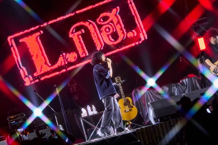 กระทรวงการท่องเที่ยวและกีฬา โดย การท่องเที่ยวแห่งประเทศไทย จัดงานคอนเสิร์ตพนมสารครามลั่นทุ่ง ครื้นเครง เสน่ห์เมืองแปดริ้ว