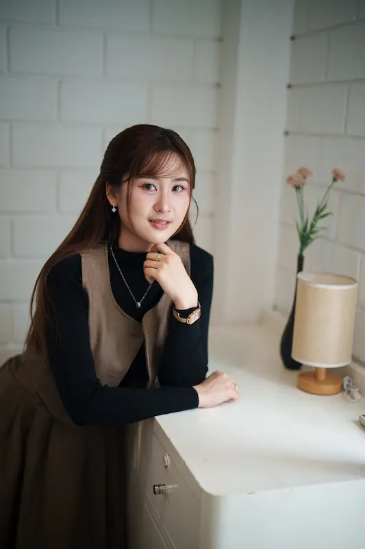 เก่งครบเครื่อง “สอง- ฐิติรัตน์” เจ้าของเพลง “รักเจ้าเอย” กับอีกหนึ่งบทบาทของการเป็นอาจารย์สอนเทรดหุ้น
