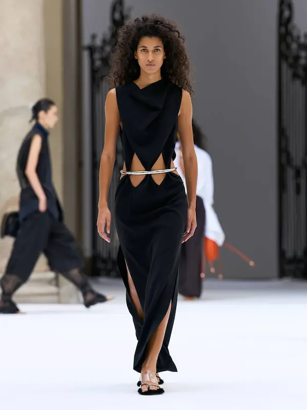 Sportmax Spring/Summer 2027 ถ่ายทอดแรงบันดาลใจจากคลื่นความร้อน “Canicule”